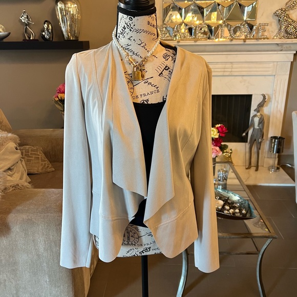 Anne Klein Soft Jacket - Picture 3 of 17